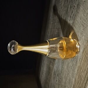 Dior J'adore Perfume